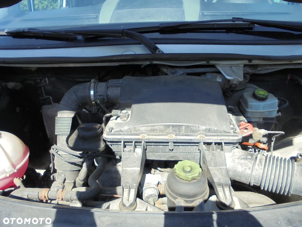 Volkswagen CRAFTER - 22