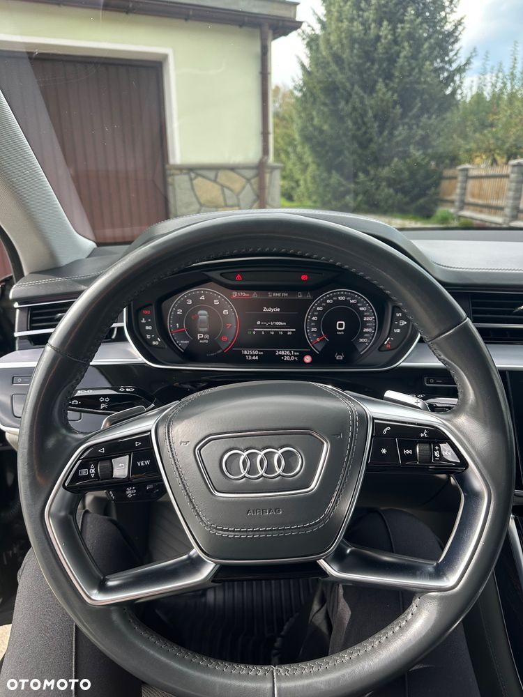 Audi A8 - 10