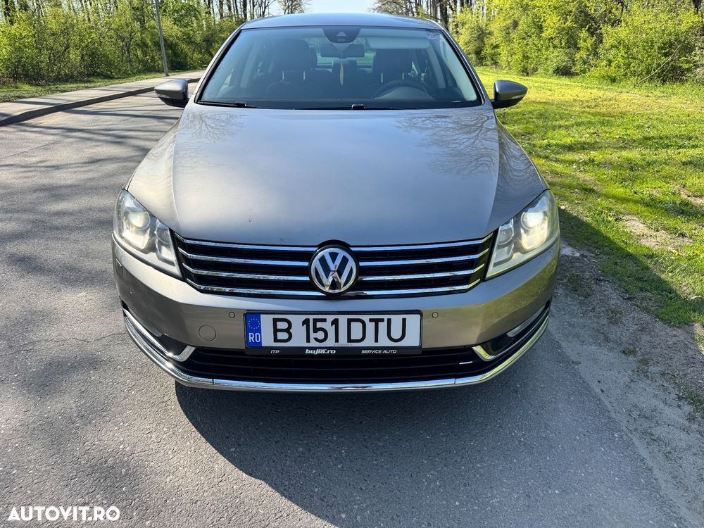 Volkswagen Passat 1.8 TSI Highline - 1