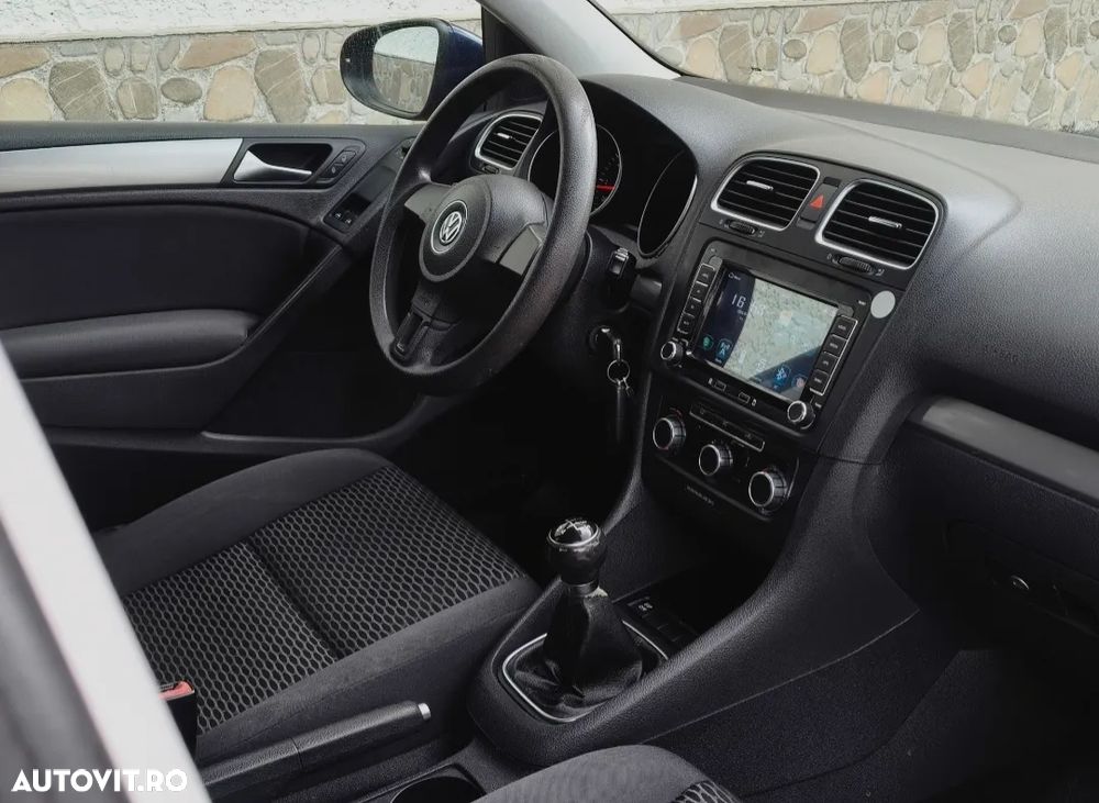 Volkswagen Golf 1.6 TDI DPF BMT Comfortline - 8