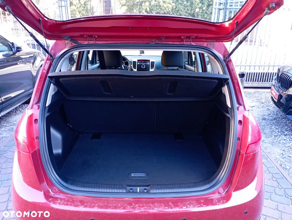 Kia Venga 1.4 M - 21