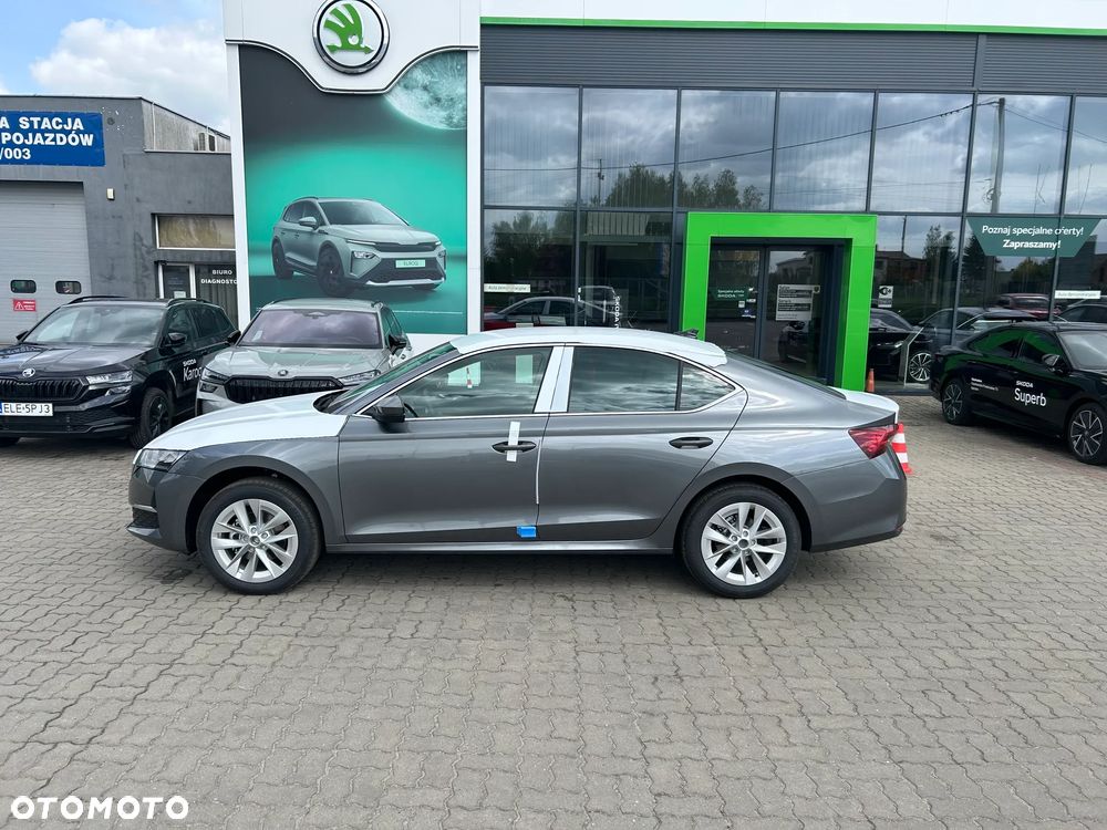 Skoda Octavia 2.0 TDI Selection DSG - 2