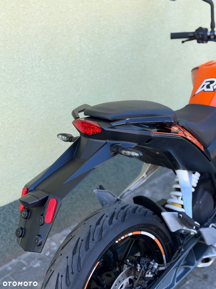 KTM Duke 125 - 11