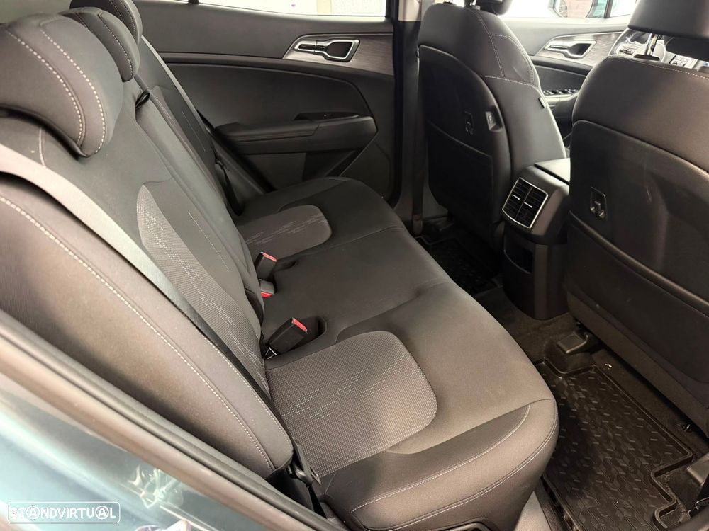 Kia Sportage 1.6 T-GDI Tech 7DCT - 23