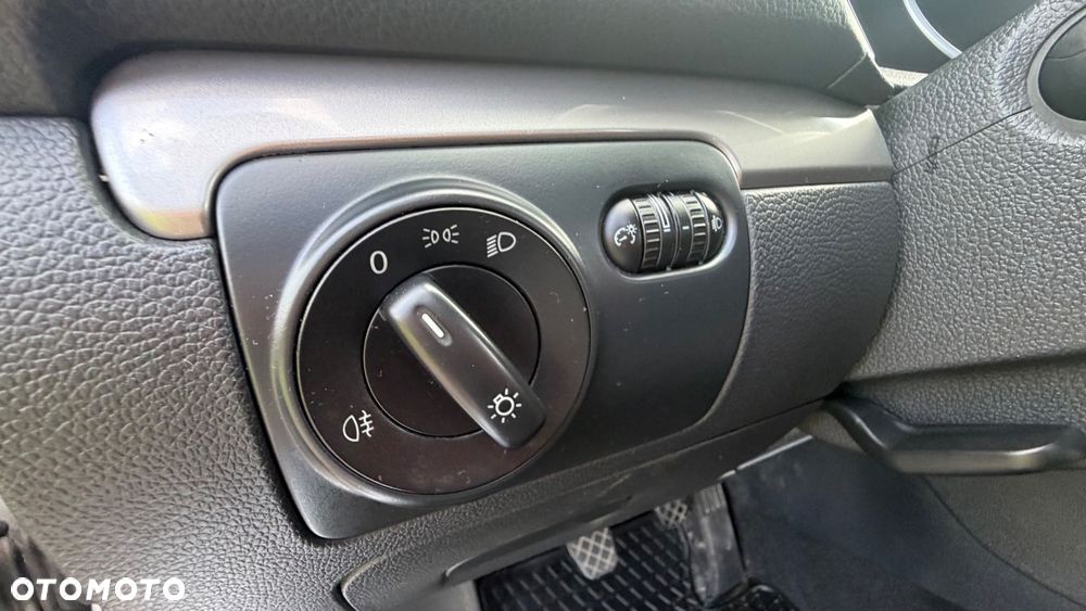 Volkswagen Golf 1.6 TDI DPF Team - 20
