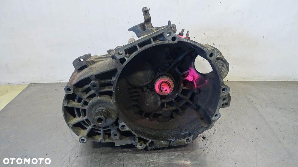 SKRZYNIA BIEGÓW GNE VOLKSWAGEN TOURAN I 2.0 - 1
