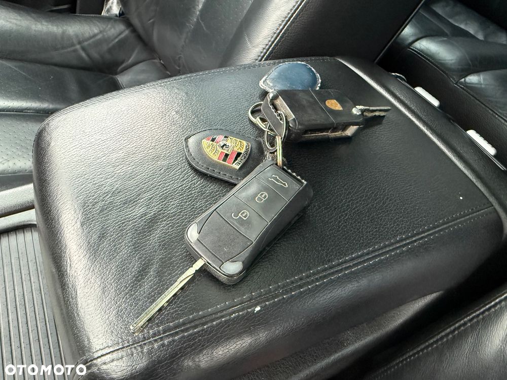 Porsche Cayenne S Tiptronic - 35
