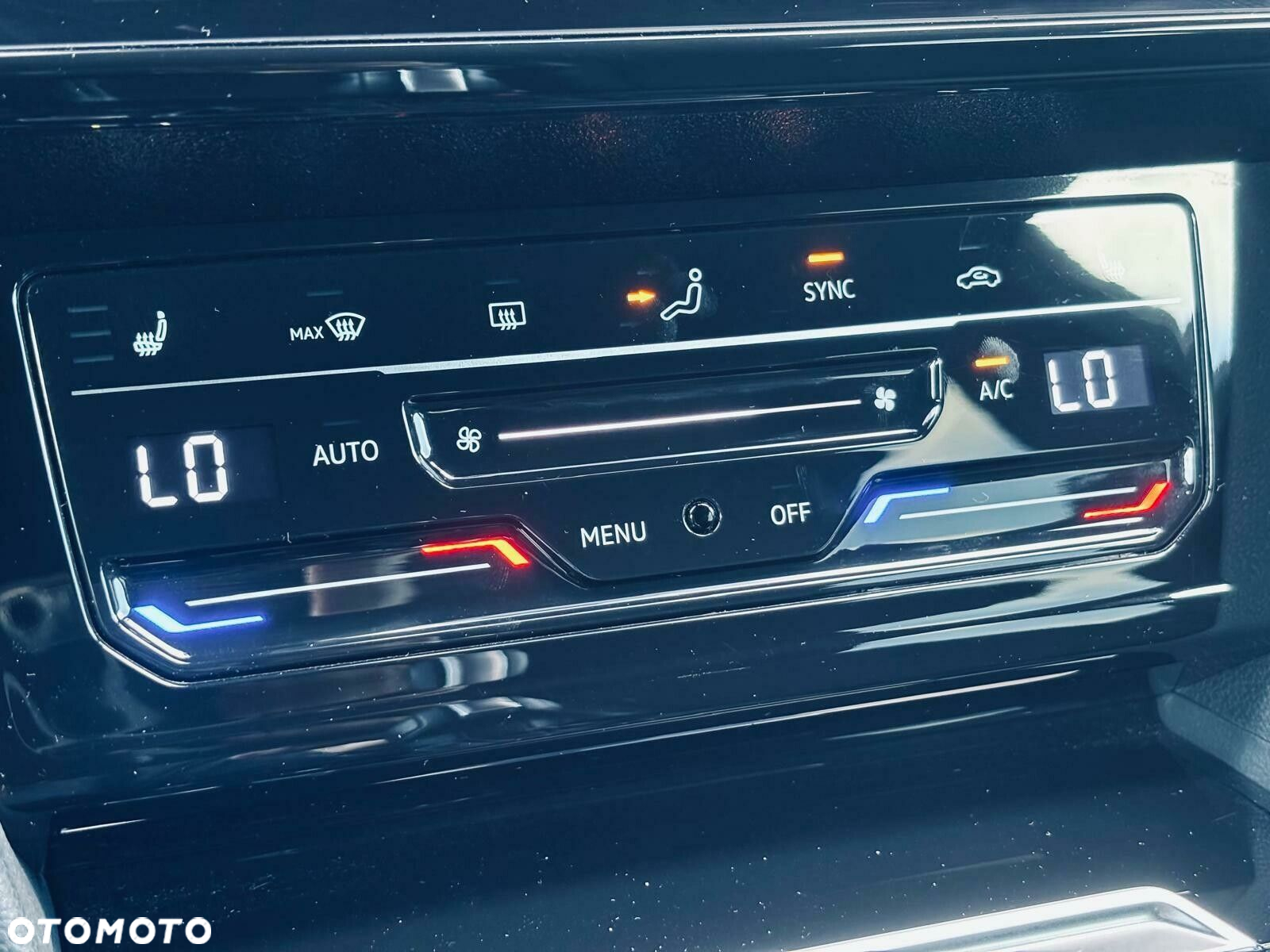 Volkswagen Arteon 2.0 TSI R-Line DSG - 38