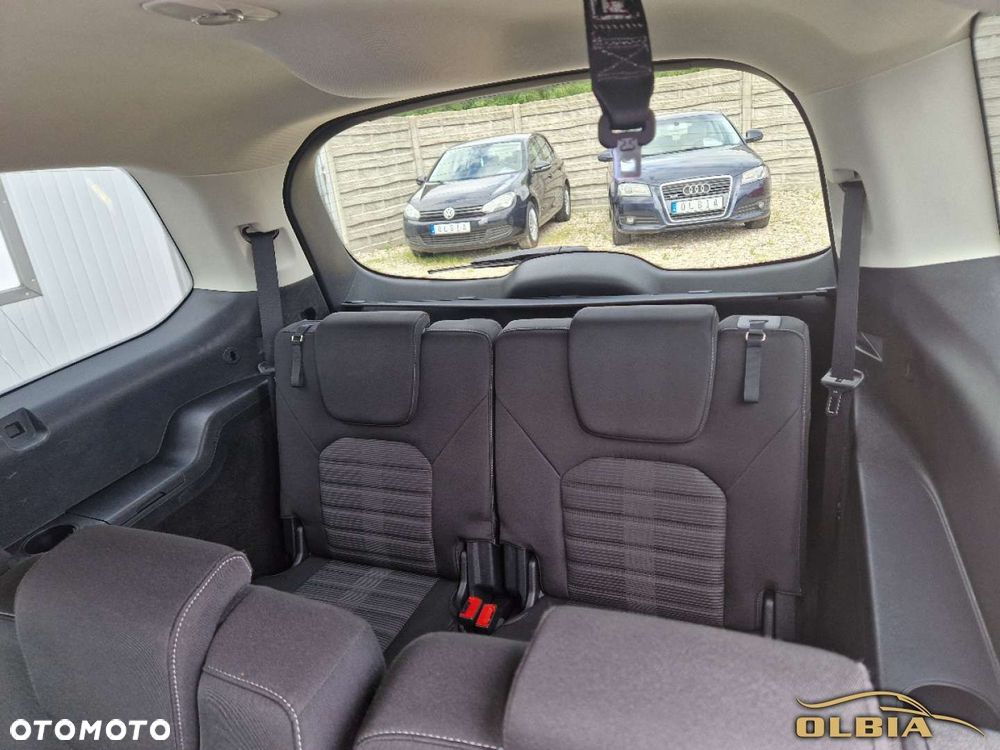 Ford Galaxy - 18