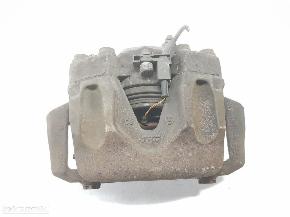 CALÍPER DE FREIO DIANTEIRO DIREITO MERCEDES-BENZ CLASE E BM 212 LIM. - 1