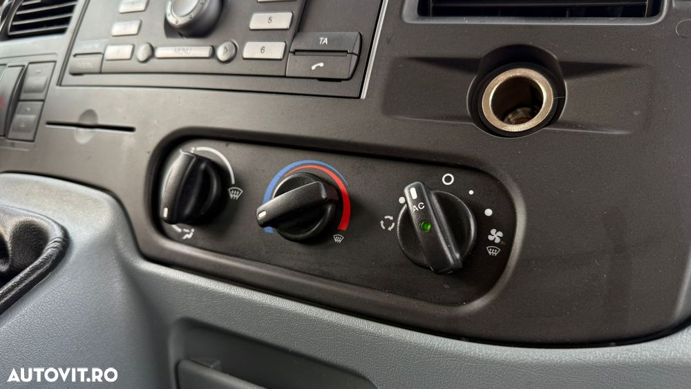 Ford Transit 300 SWB Kombi Ambiente - 15