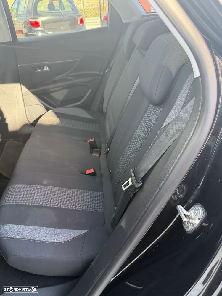 Peugeot 3008 BlueHDi 120 Stop & Start EAT6 Allure - 10