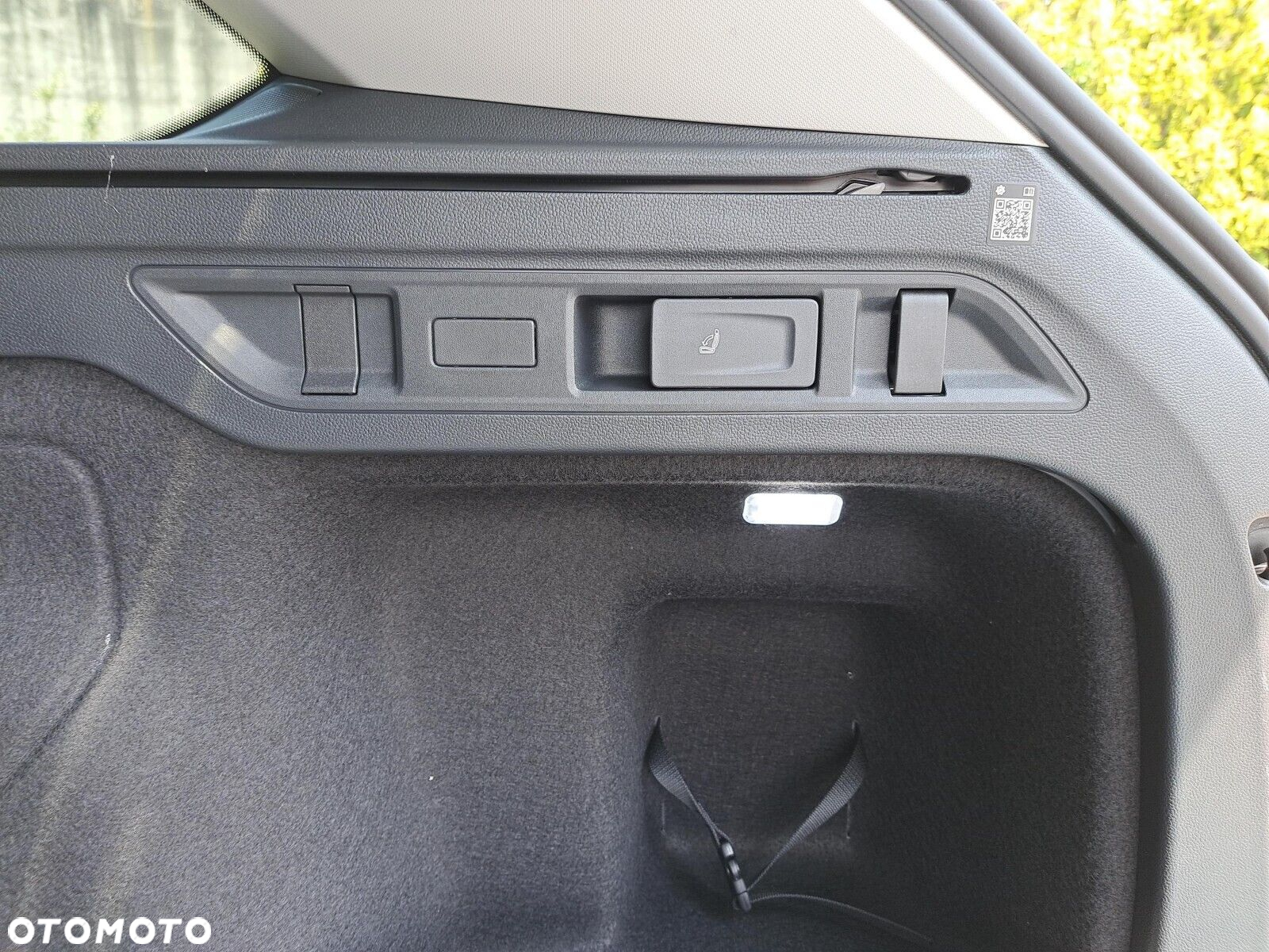 Volkswagen Passat 1.5 TSI EVO Elegance DSG - 23