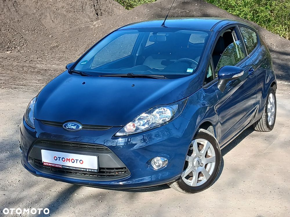 Ford Fiesta 1.25 Ambiente - 32