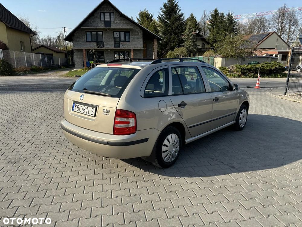 Skoda Fabia 1.2 12V Ambiente - 5