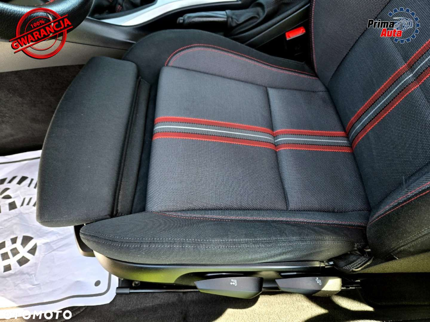 BMW X1 sDrive18d - 28