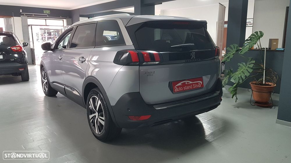 Peugeot 5008 1.6 BlueHDi Allure J18 - 4