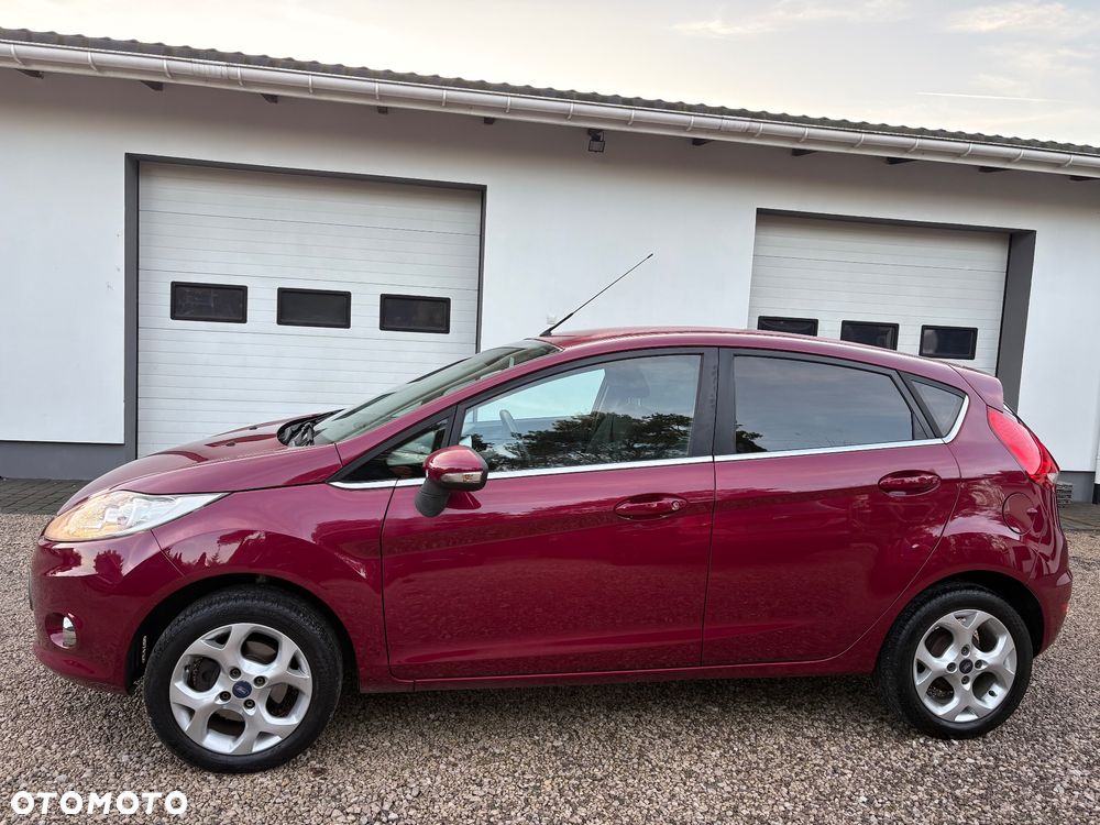 Ford Fiesta 1.4 Champions Edition - 3