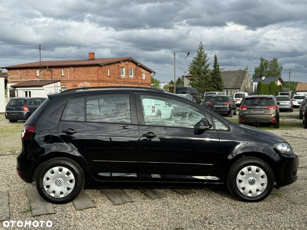 Volkswagen Golf Plus - 14