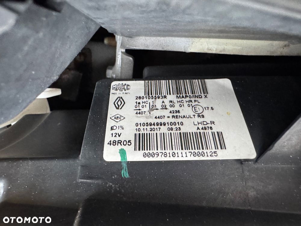 Renault Clio TCe 200 EDC Sport R.S - 39