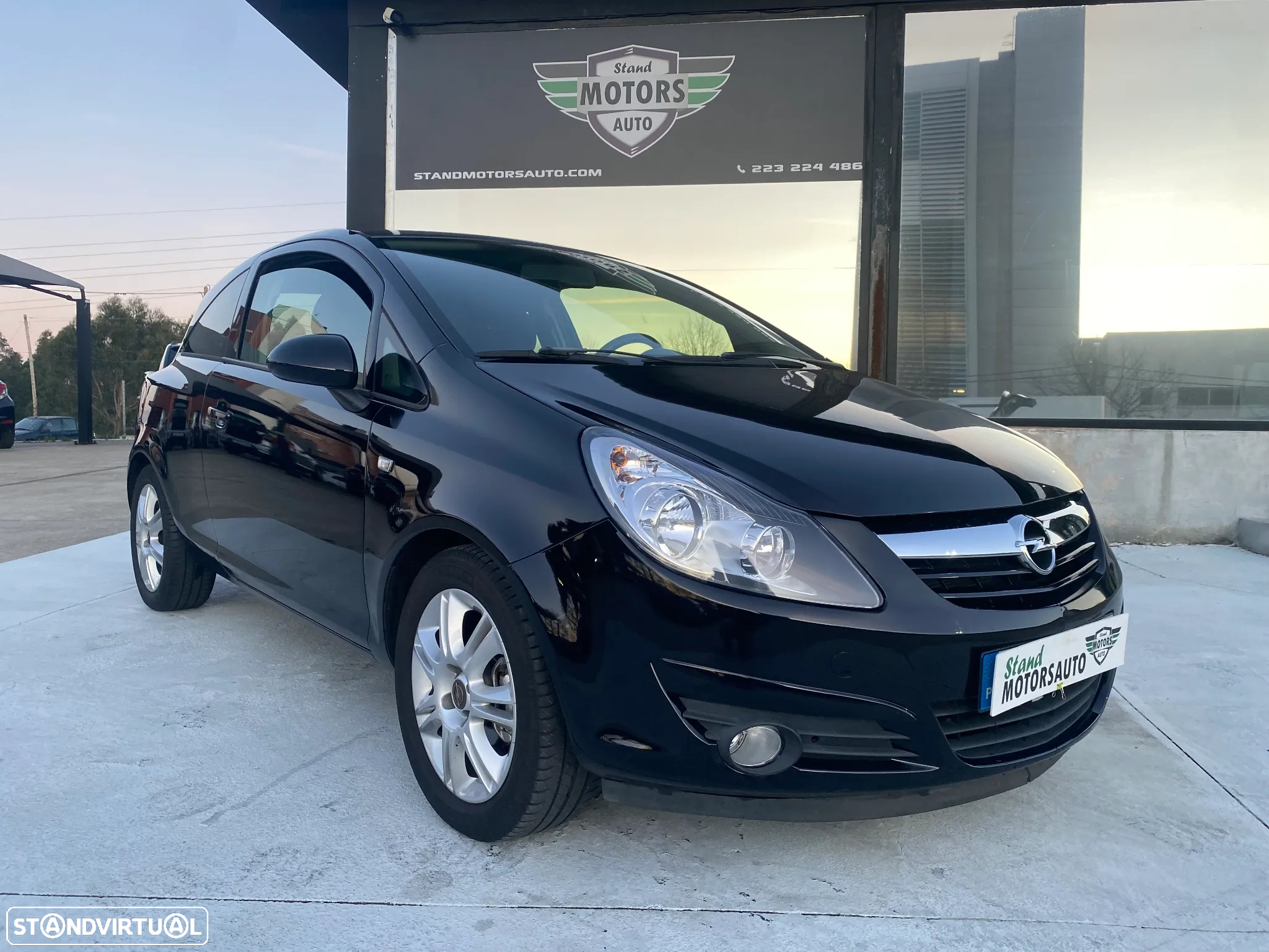 Opel Corsa 1.2 Black Edition - 3