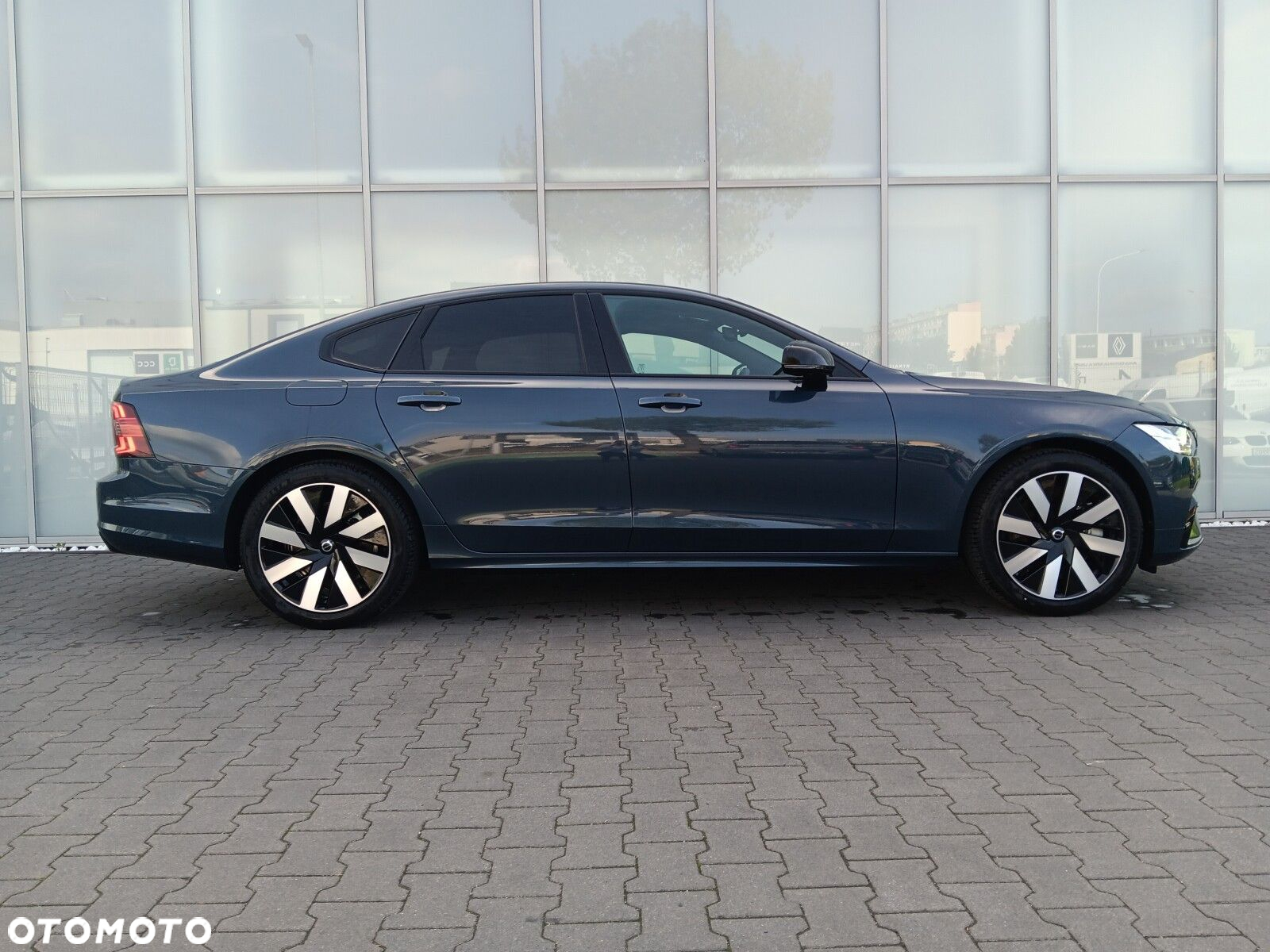 Volvo S90 - 5
