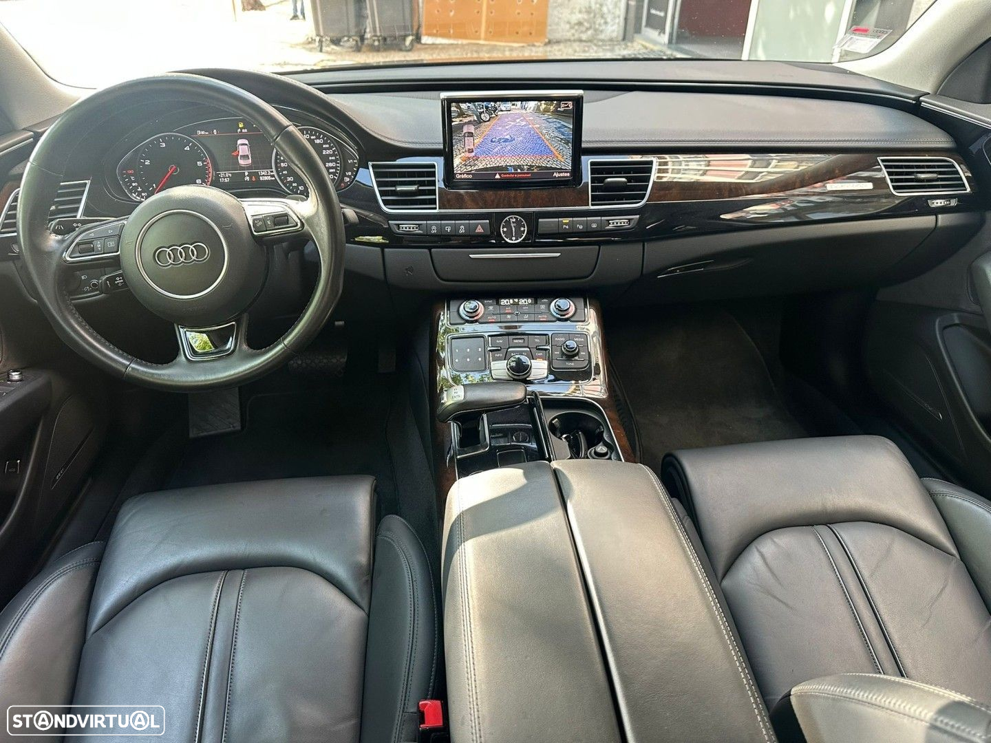 Audi A8 - 11