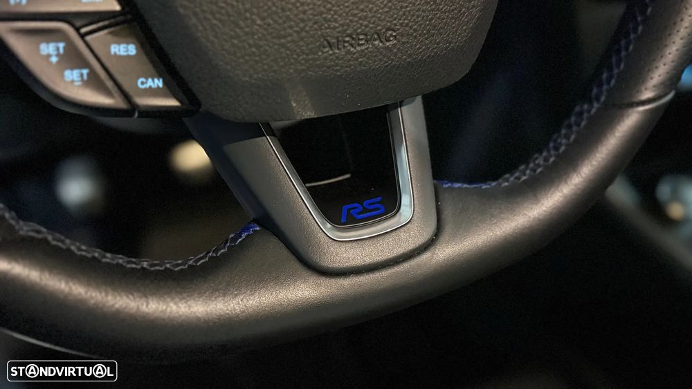Ford Focus 2.3 EcoBoost RS - 26