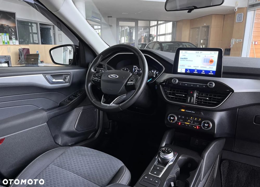 Ford Kuga 2.0 EcoBlue 4x4 TITANIUM X - 23