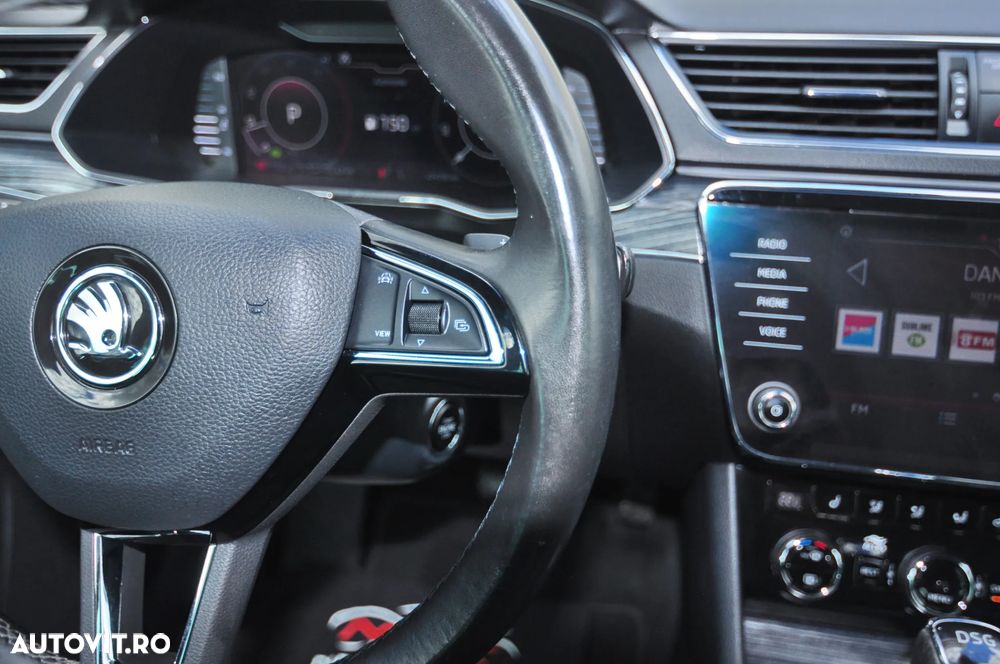Skoda Superb 2.0 TDI DSG Ambition - 23