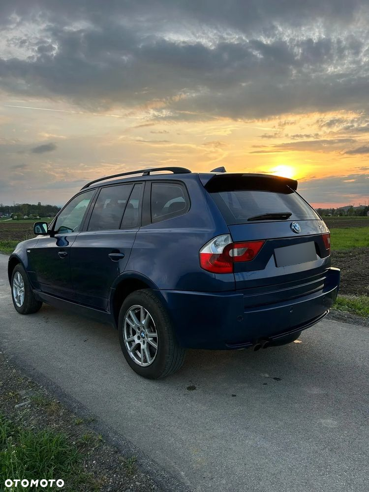 BMW X3 3.0i - 4
