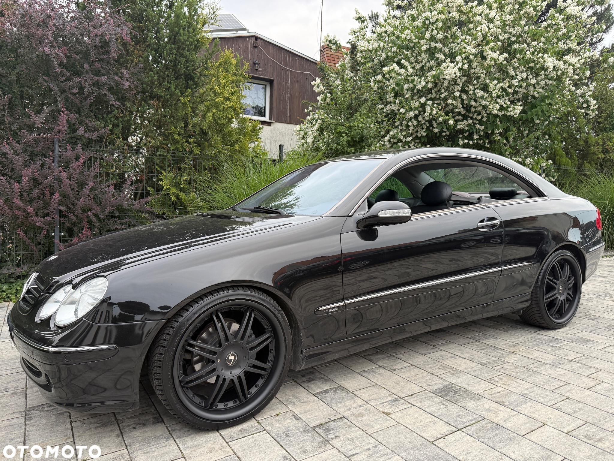 Mercedes-Benz CLK - 33