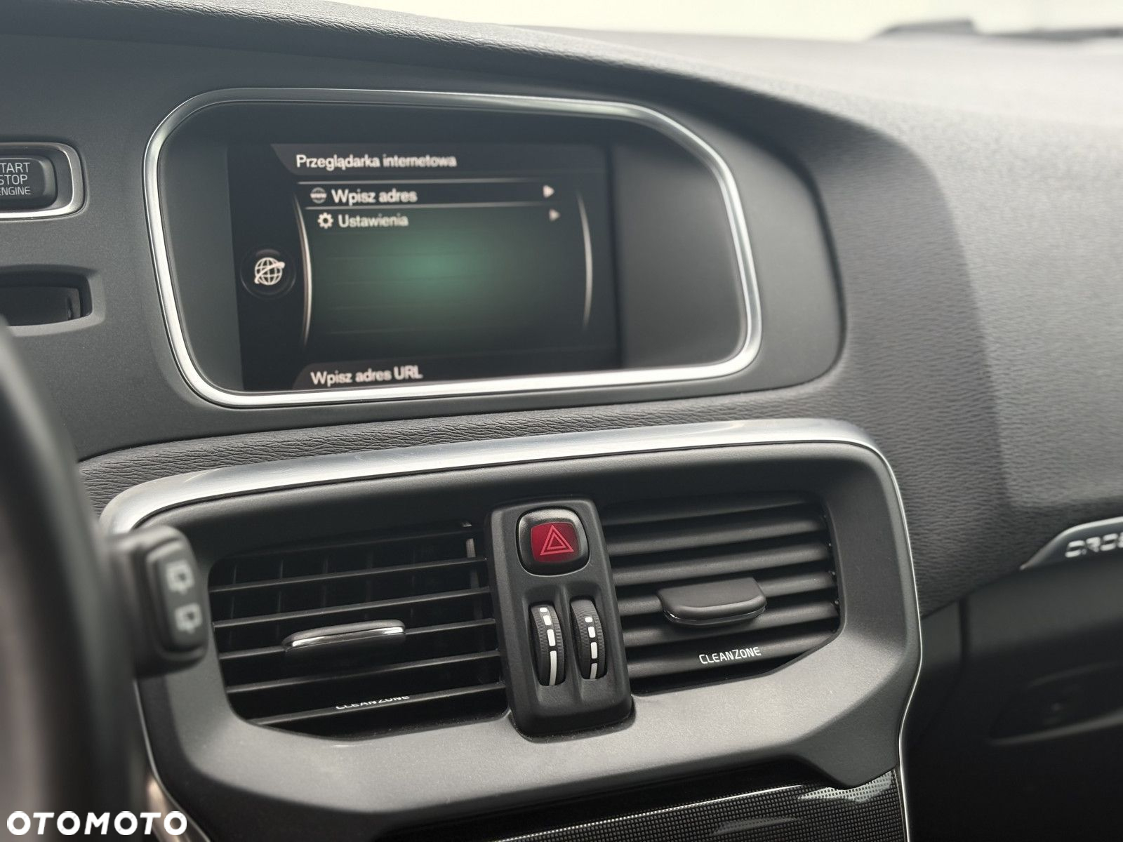 Volvo V40 - 13