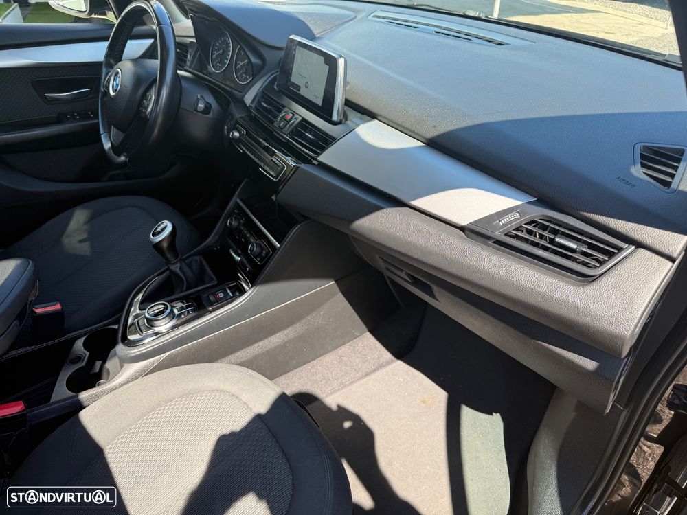 BMW 216 Active Tourer d Sport Line - 16