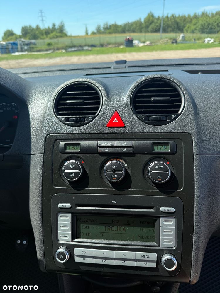 Volkswagen Caddy Life - 12