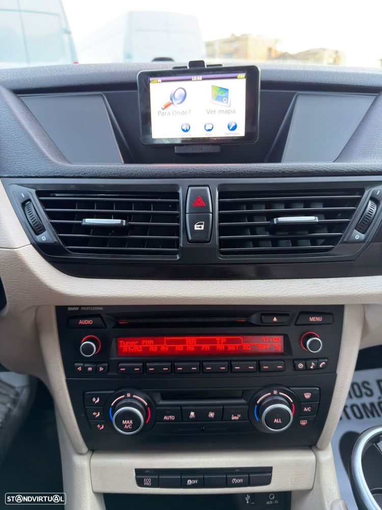 BMW X1 16 d sDrive - 34