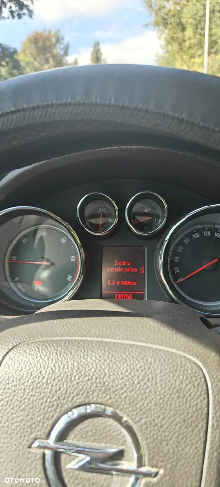 Opel Insignia 2.0 CDTI Cosmo - 3