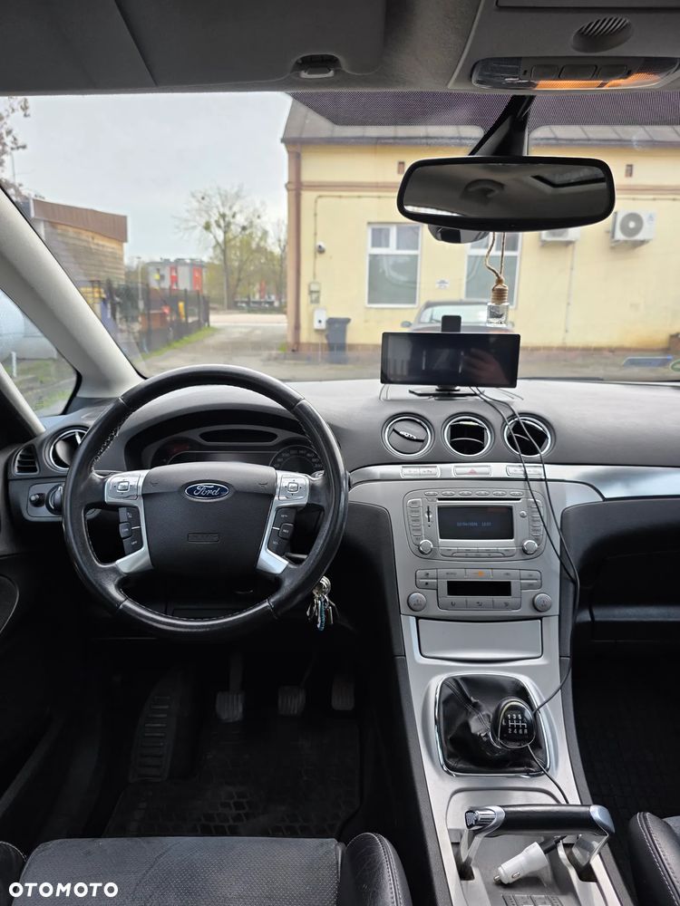 Ford S-Max 2.2 TDCi Titanium - 3
