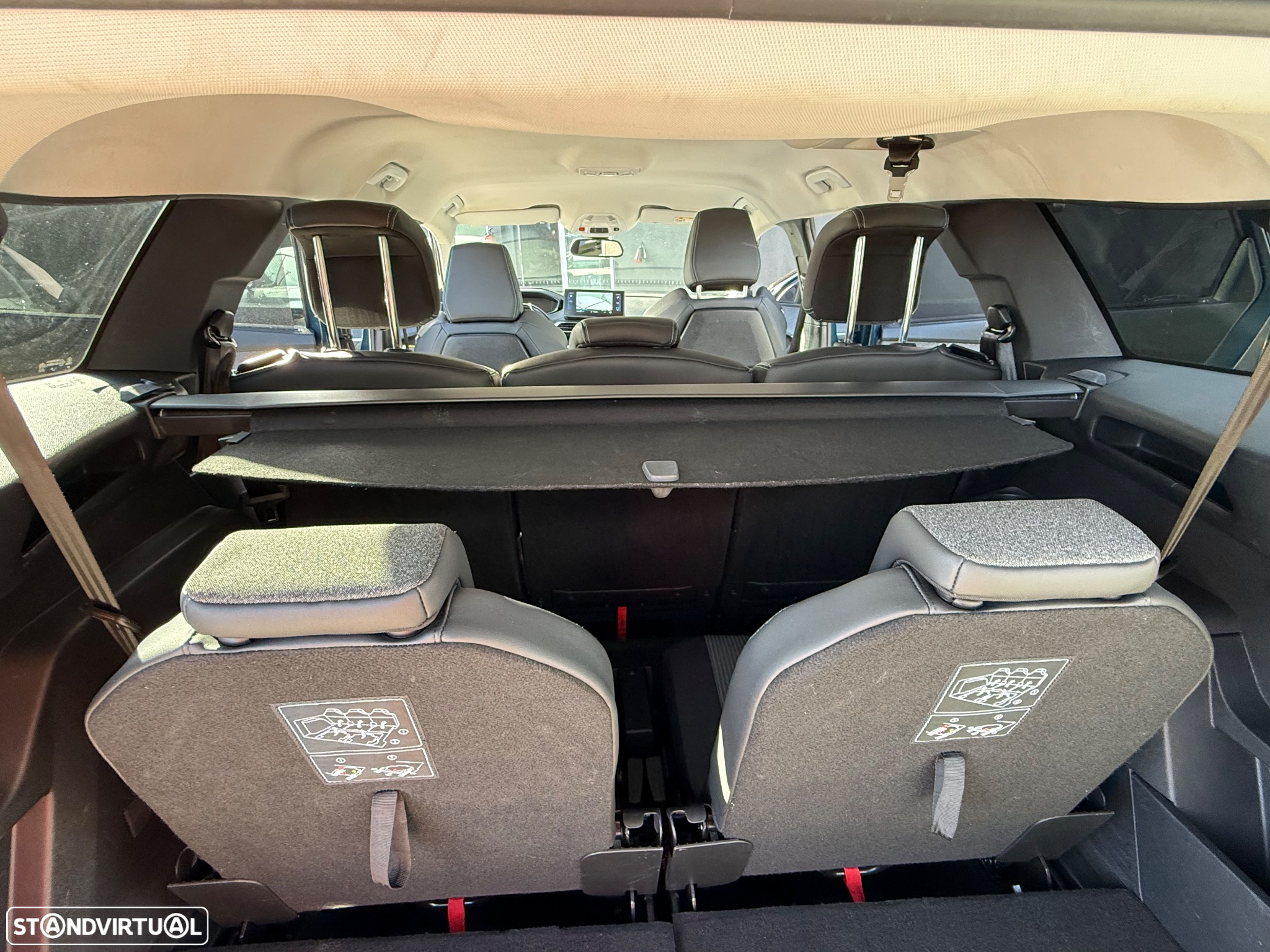 Peugeot 5008 1.5 BlueHDi GT - 47