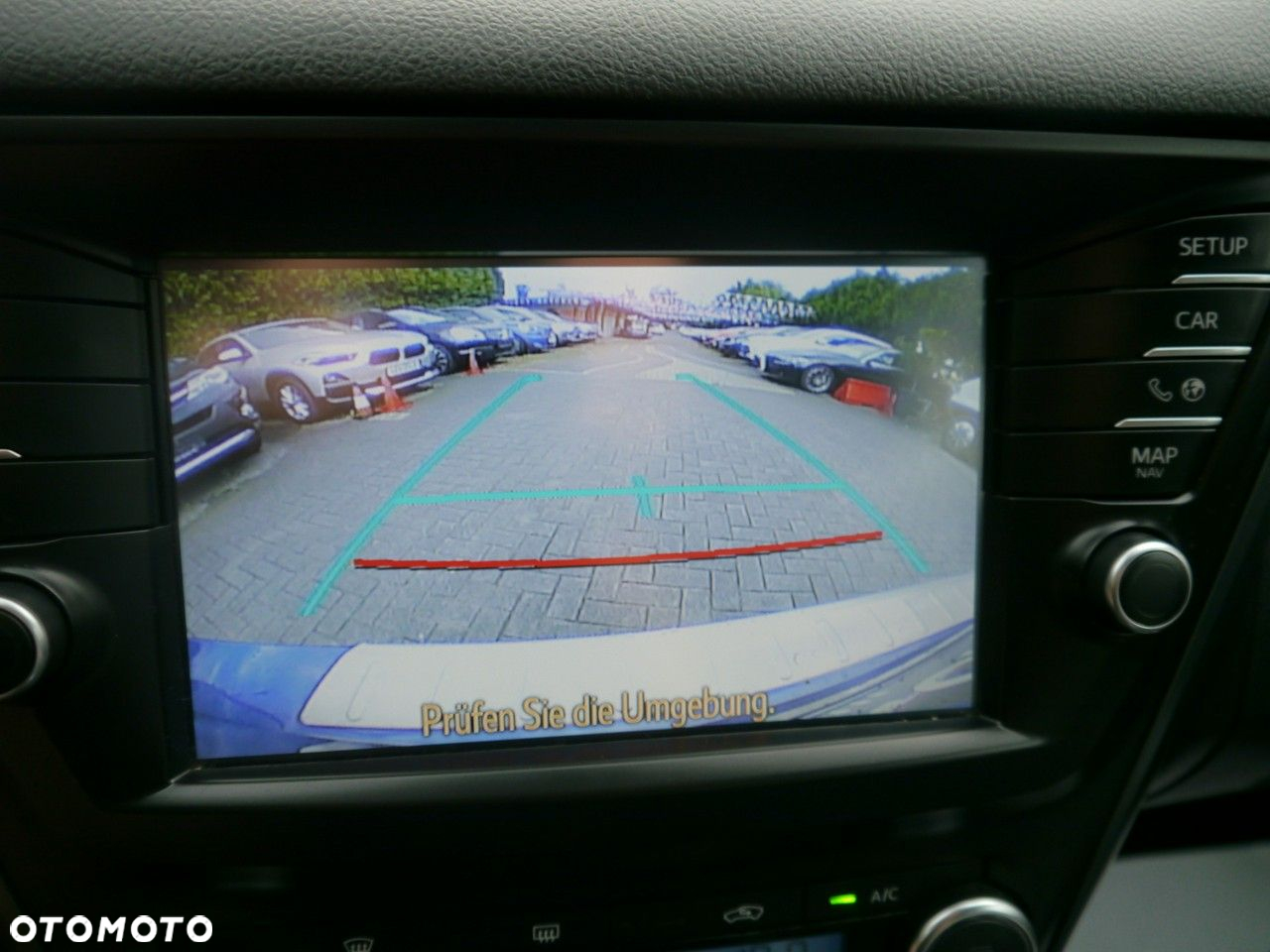 Toyota Avensis Touring Sports 2.0 D-4D Comfort - 19