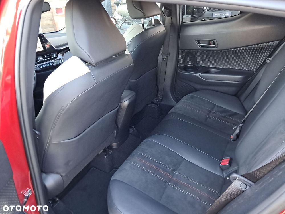 Toyota C-HR 1.8 Hybrid GPF GR Sport - 26