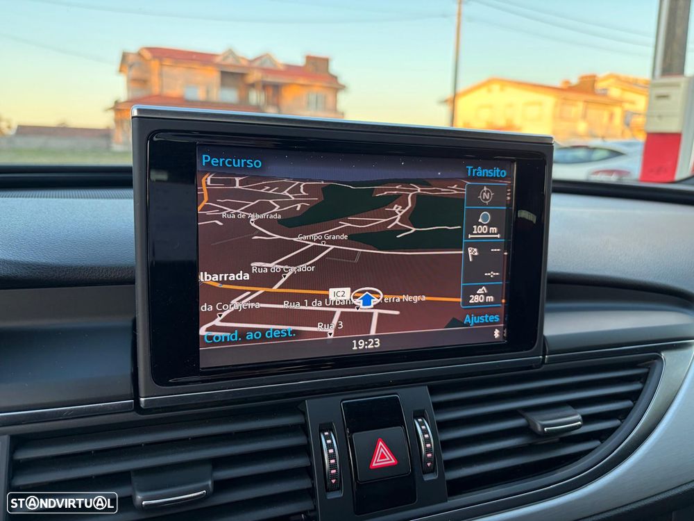 Audi A6 2.0 TDI quattro S-line S tronic - 53