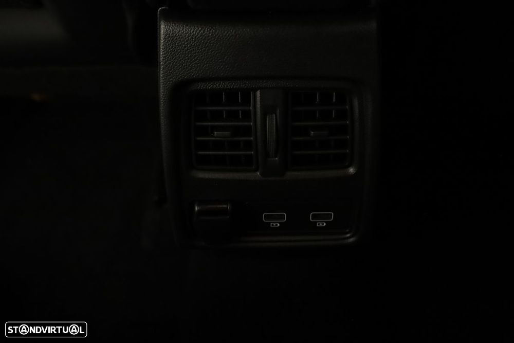 Renault Captur 1.0 TCe Techno - 24