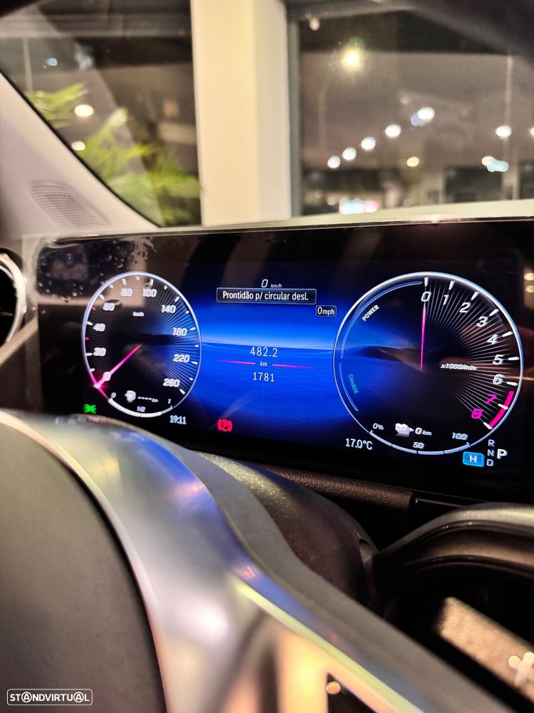 Mercedes-Benz GLA 250 e Progressive - 27