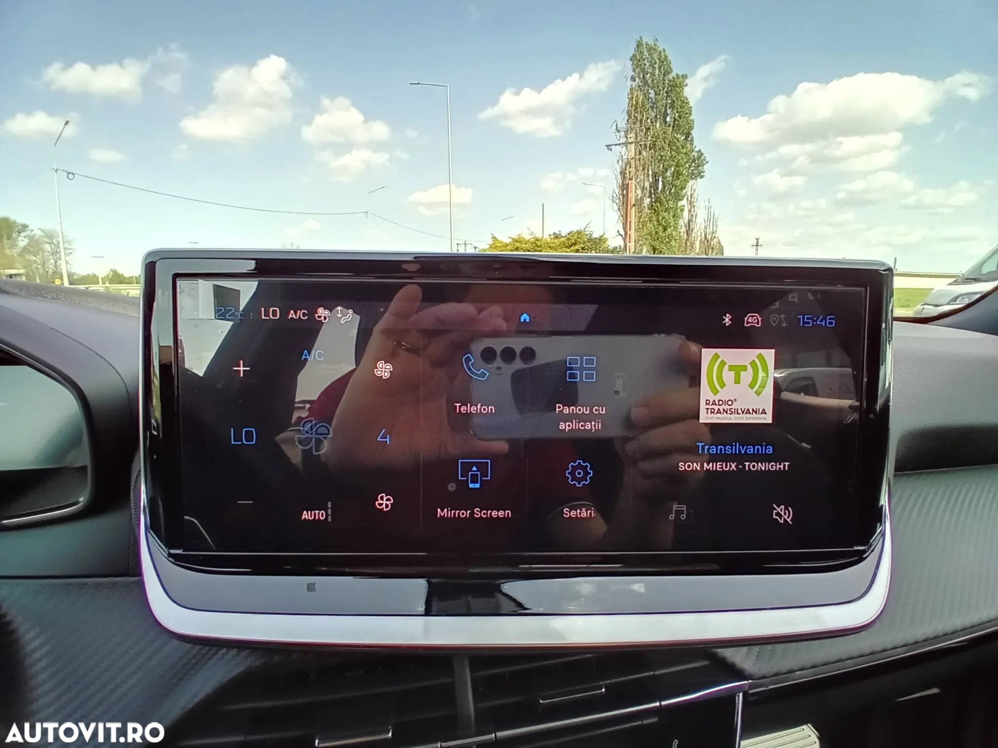 Peugeot 2008 Hybrid 145 e-DSC Allure - 17