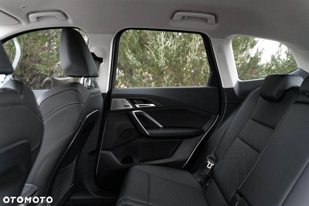 BMW iX1 xDrive30 66.5kWh xLine - 41