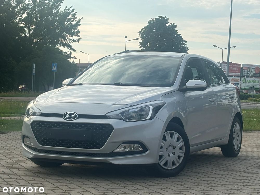 Hyundai i20 blue 1.2 Classic - 6