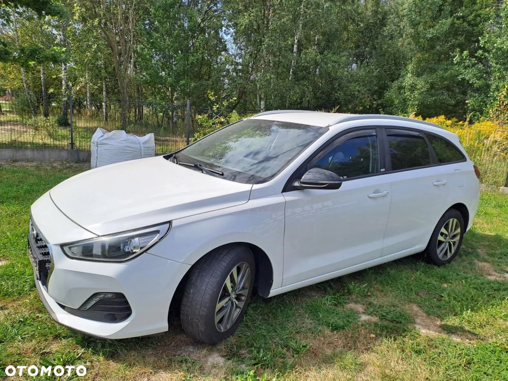 Hyundai i30 1.4 T-GDI Comfort DCT - 3