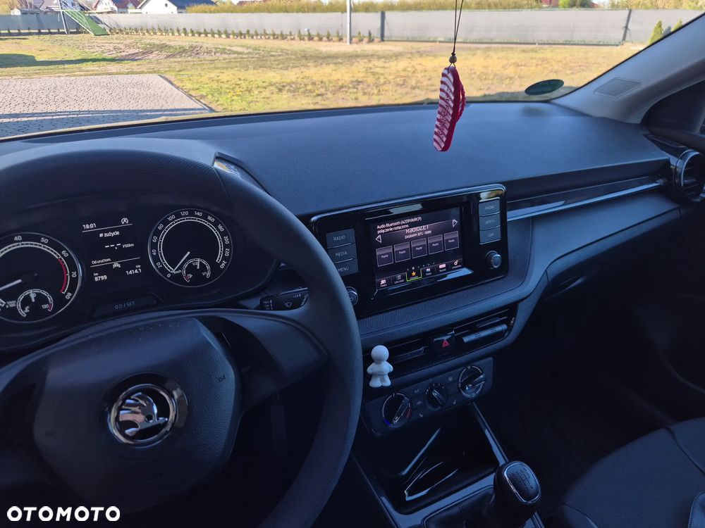 Skoda Fabia 1.0 MPI Active - 5