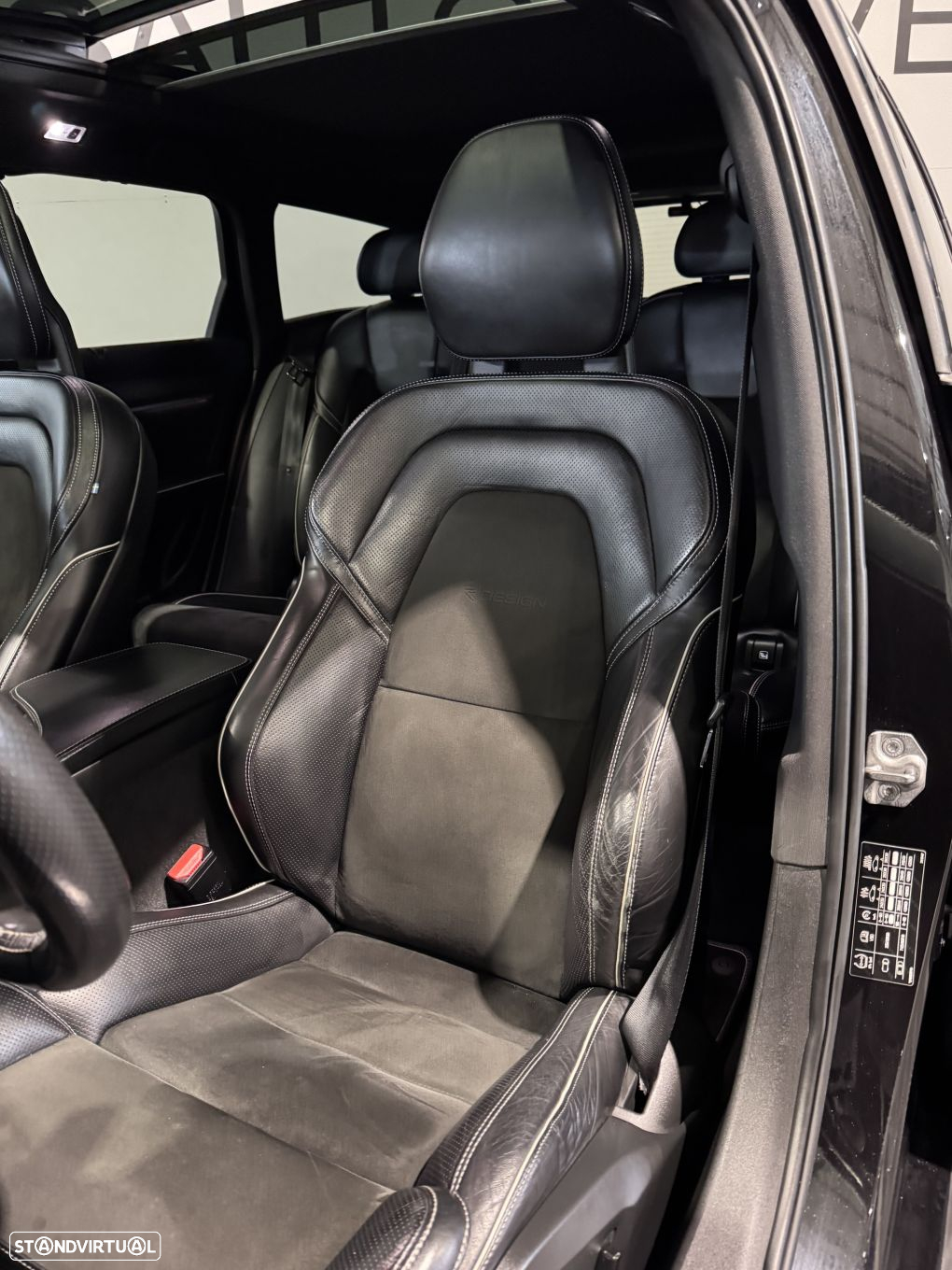 Volvo V90 - 24